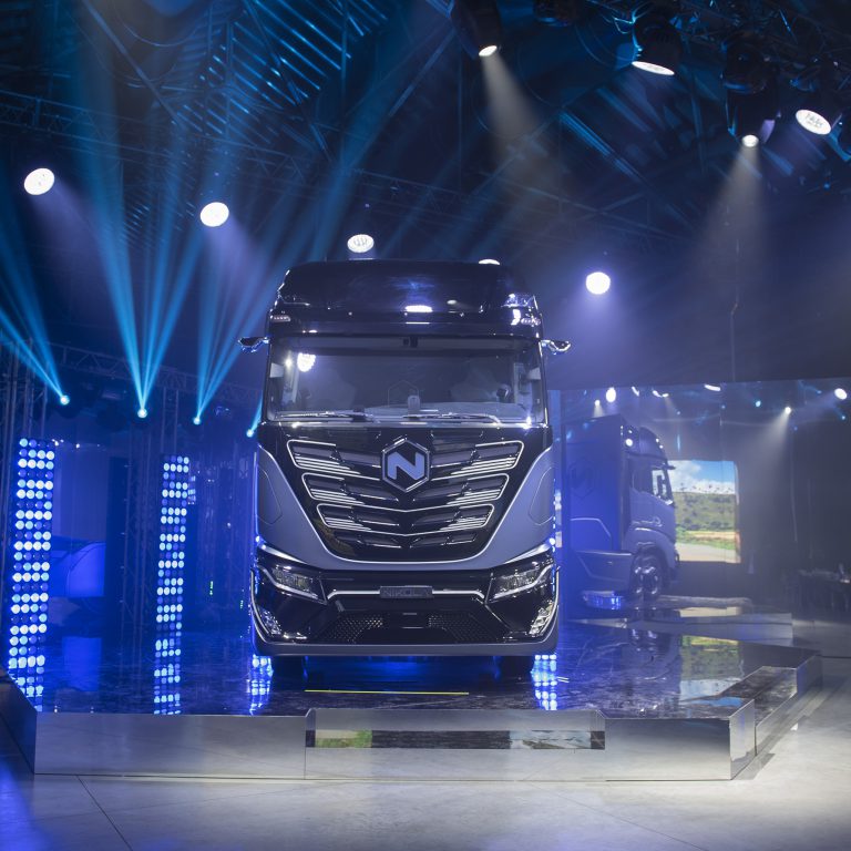 Iveco, Fpt and Nikola unveil their first electric truck (and work on