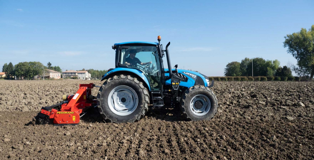 Deutz updates engines on 5-series tractors - Farmers Weekly