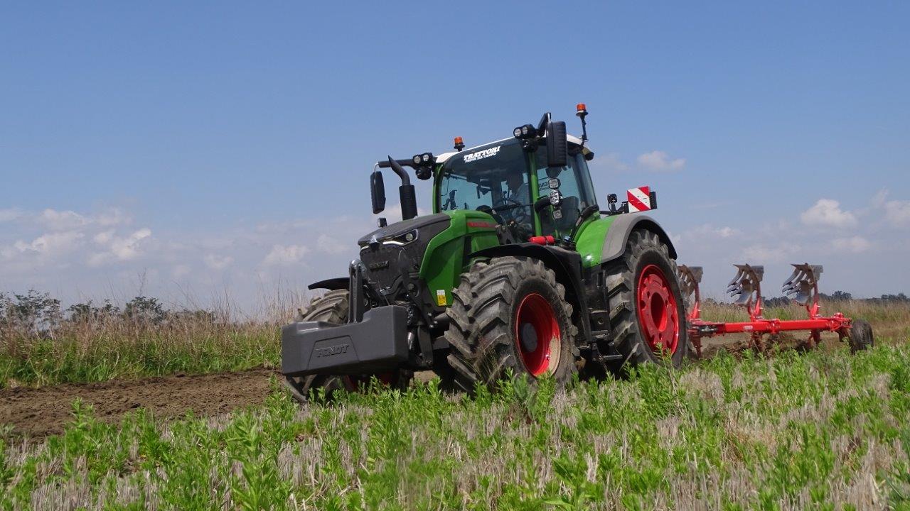 Fendt Core75